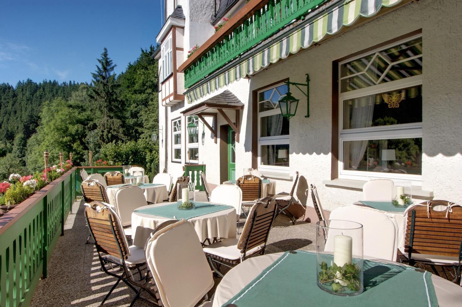 Flair-Hotel Waldfrieden Oberweißbach Kültér fotó