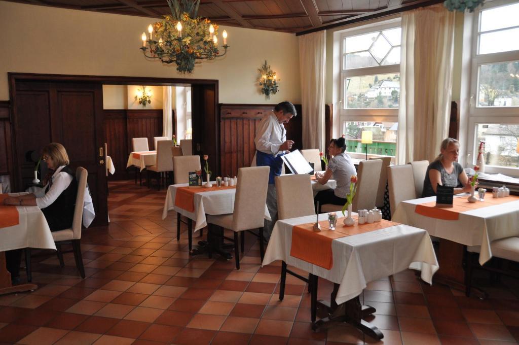 Flair-Hotel Waldfrieden Oberweißbach Kültér fotó