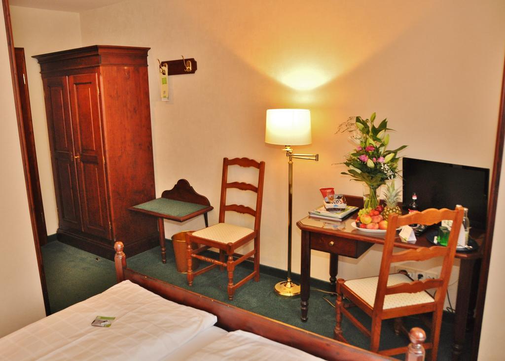 Flair-Hotel Waldfrieden Oberweißbach Kültér fotó