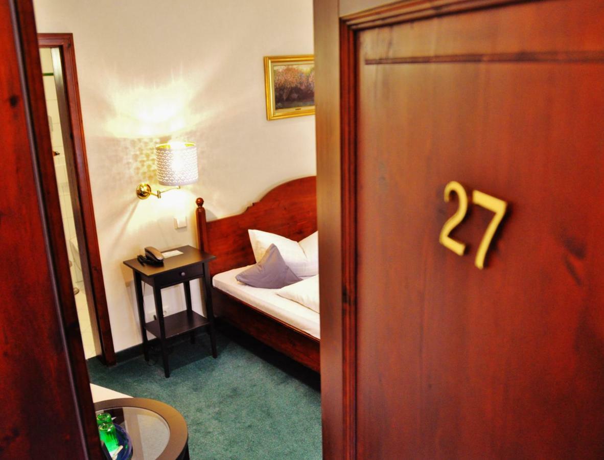 Flair-Hotel Waldfrieden Oberweißbach Kültér fotó