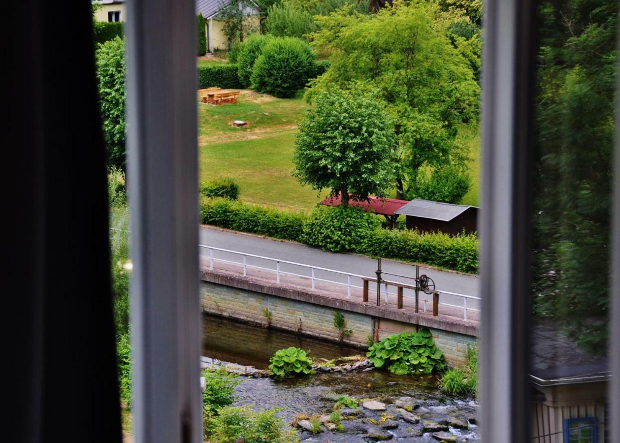 Flair-Hotel Waldfrieden Oberweißbach Kültér fotó