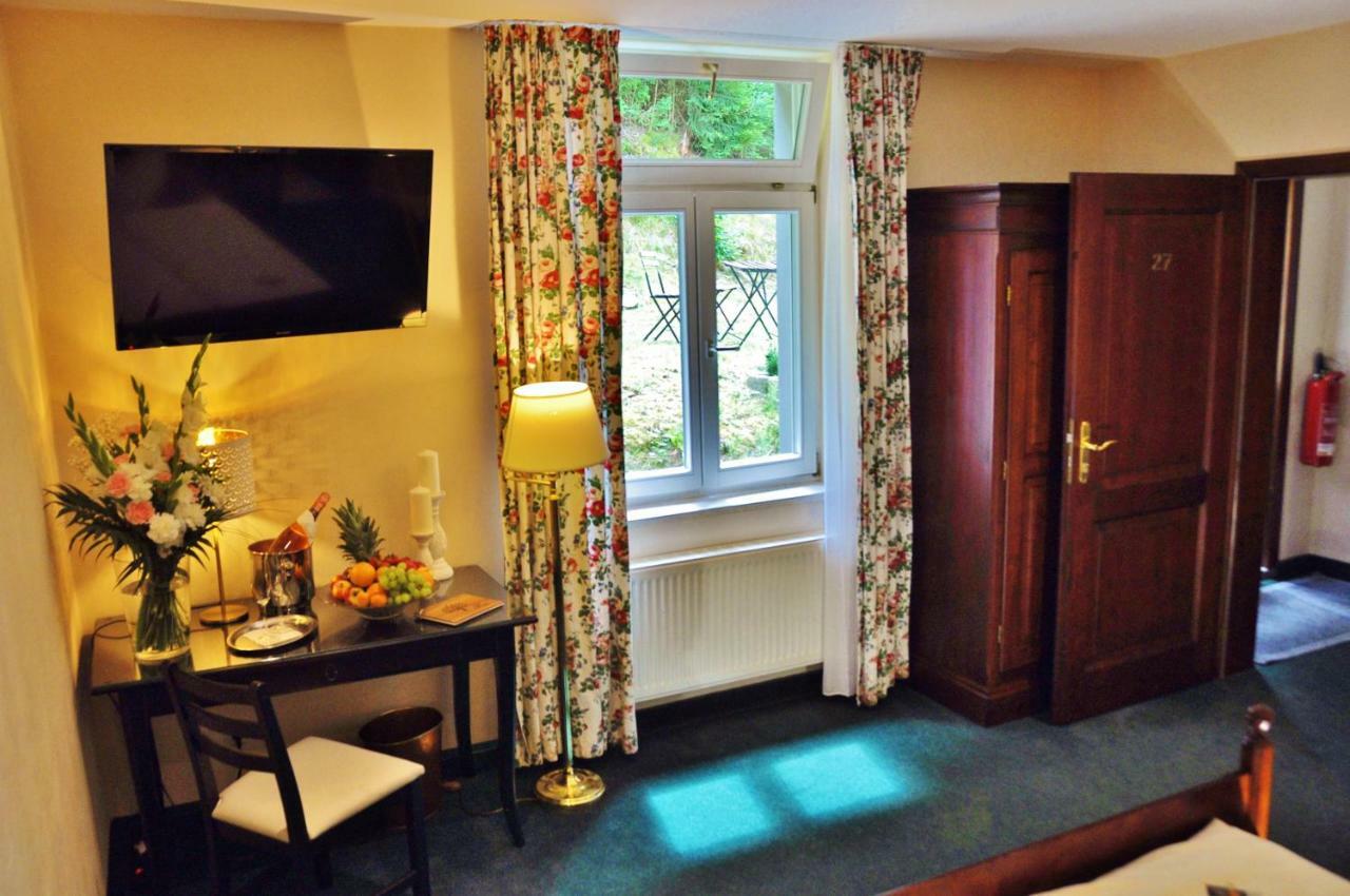 Flair-Hotel Waldfrieden Oberweißbach Kültér fotó